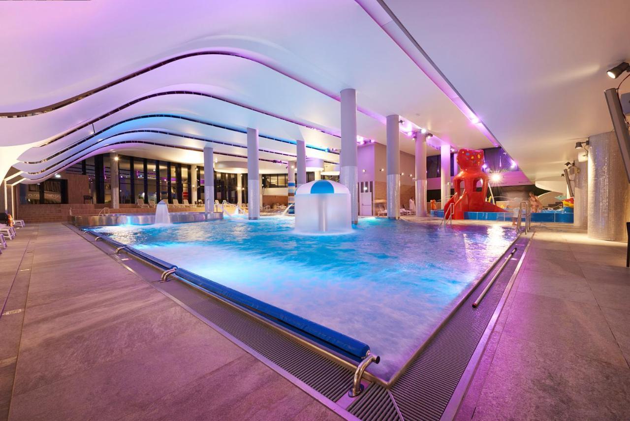 Vacationclub - Baltic Park Fort Apartament G.306 シフィノウイシチェ エクステリア 写真